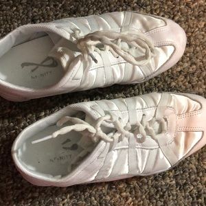 Nfinity cheer shoes